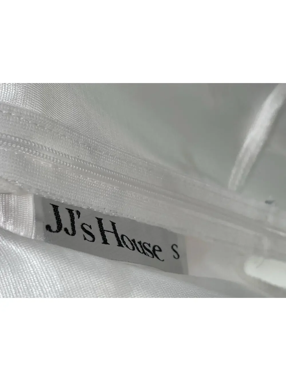 NWT JJ’s House White Bridal Jumpsuit With Sheer Floral Sleeves Back Zip Sz Small